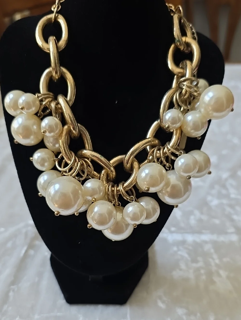 Cookie Lee Vintage Gold-Tone Chain Necklace with Big Bauble Pearls